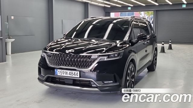 Kia Carnival (IV) Gasoline 9-Seater Signature 2023 — фото 1