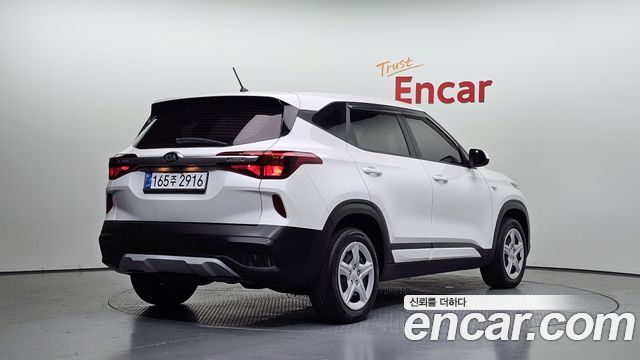 Kia Seltos Diesel 1.6 4WD Trendy 2022 — фото 2