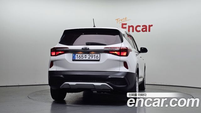 Kia Seltos Diesel 1.6 4WD Trendy 2022 — фото 4
