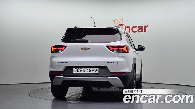 Chevrolet Trailblazer 1.3 Turbo 2WD Premier 2021 — фото 4