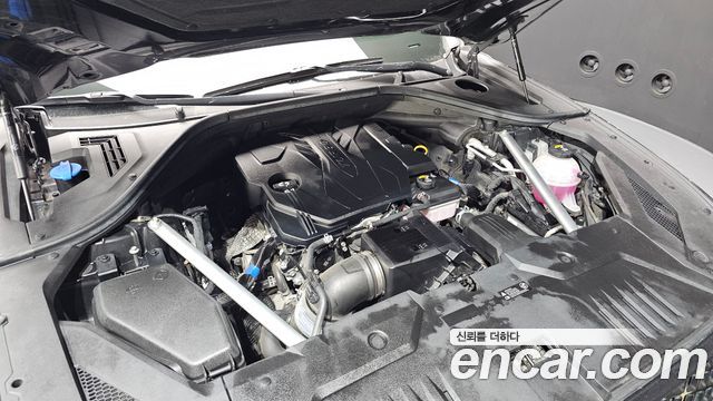 Genesis GV70 2.5T Gasoline 2WD 2021 — фото 6