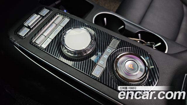 Genesis GV70 2.5T Gasoline 2WD 2021 — фото 9