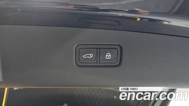 Genesis GV70 2.5T Gasoline 2WD 2021 — фото 35