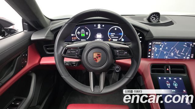 Porsche Taycan GTS 2025 — фото 17