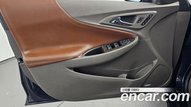 Chevrolet Malibu 1.5 Turbo LTZ 2017 — фото 24