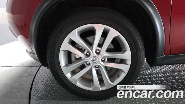 Nissan Juke 1.6 SV F15 2017 — фото 5
