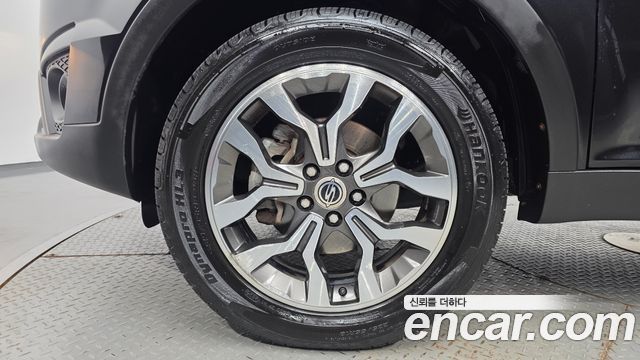 KG Mobility (SsangYong) Korando C 2.2 RX 2WD DLX 2016 — фото 5