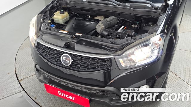 KG Mobility (SsangYong) Korando C 2.2 RX 2WD DLX 2016 — фото 6