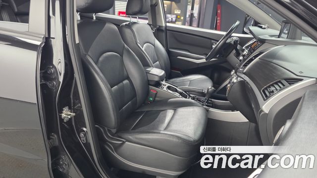 KG Mobility (SsangYong) Korando C 2.2 RX 2WD DLX 2016 — фото 11