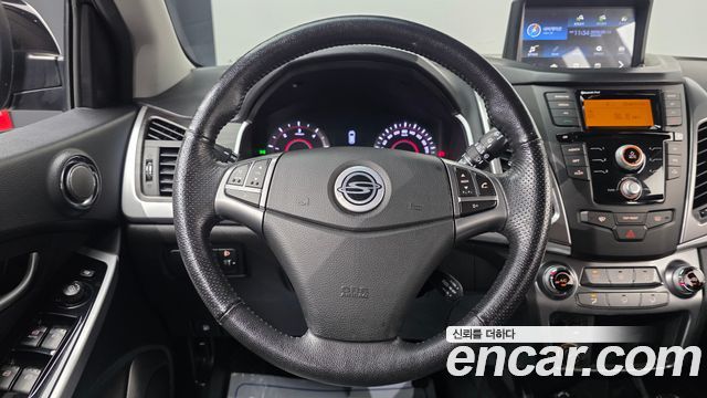 KG Mobility (SsangYong) Korando C 2.2 RX 2WD DLX 2016 — фото 13
