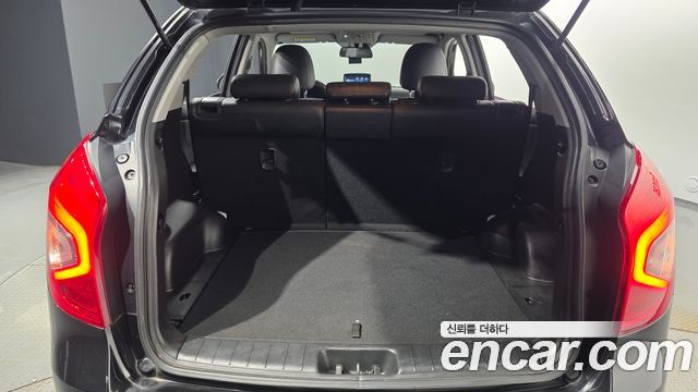 KG Mobility (SsangYong) Korando C 2.2 RX 2WD DLX 2016 — фото 14