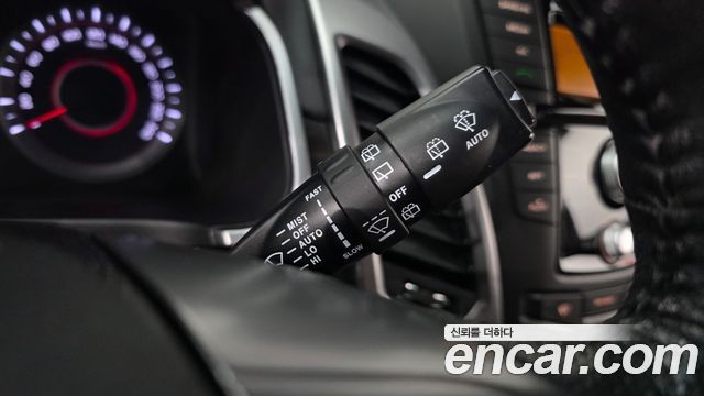 KG Mobility (SsangYong) Korando C 2.2 RX 2WD DLX 2016 — фото 17