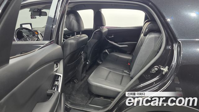 KG Mobility (SsangYong) Korando C 2.2 RX 2WD DLX 2016 — фото 26
