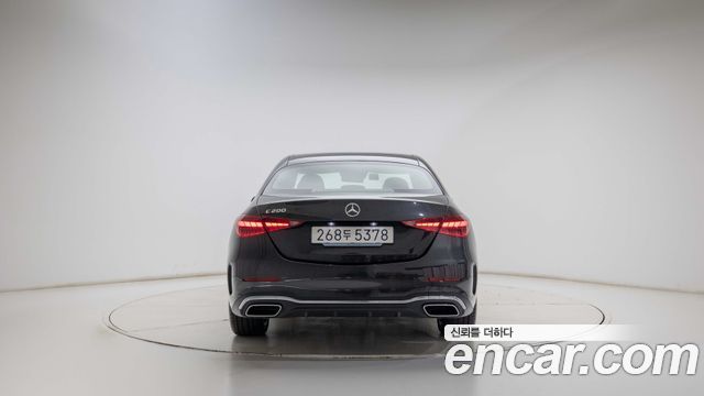 Mercedes-Benz C-Class (W206) C200 AMG Line 2026 — фото 4
