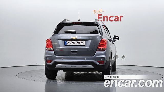 Chevrolet Trax 1.4 Premier 2019 — фото 4