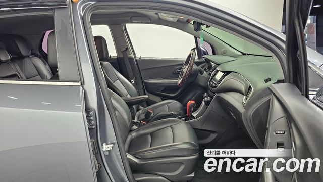 Chevrolet Trax 1.4 Premier 2019 — фото 11