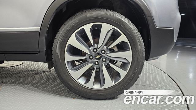 Chevrolet Trax 1.4 Premier 2019 — фото 21