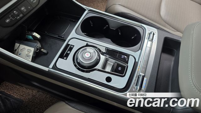 Kia Carnival (IV) Gasoline 7-Seater Noblesse 2025 — фото 9
