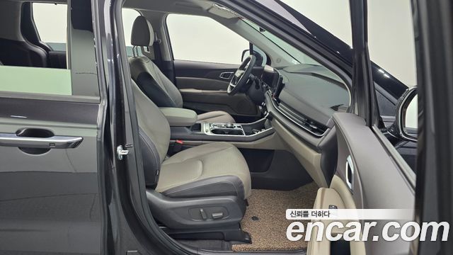Kia Carnival (IV) Gasoline 7-Seater Noblesse 2025 — фото 11