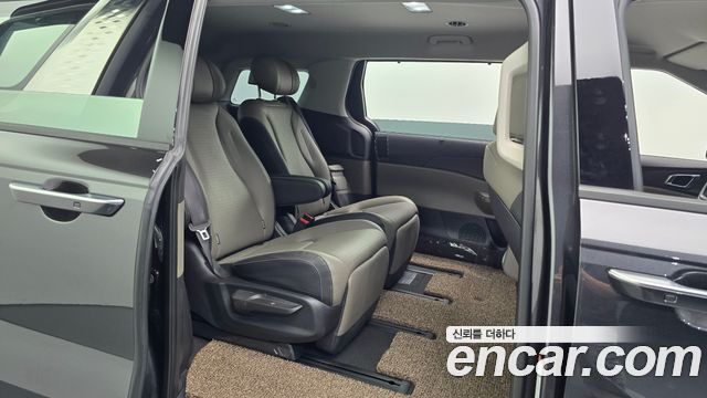 Kia Carnival (IV) Gasoline 7-Seater Noblesse 2025 — фото 26