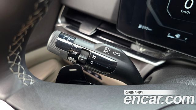 Kia Carnival (IV) Gasoline 7-Seater Noblesse 2025 — фото 28