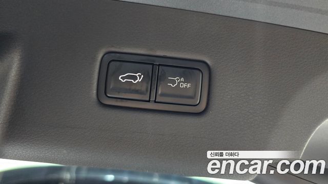 Kia Carnival (IV) Gasoline 7-Seater Noblesse 2025 — фото 32