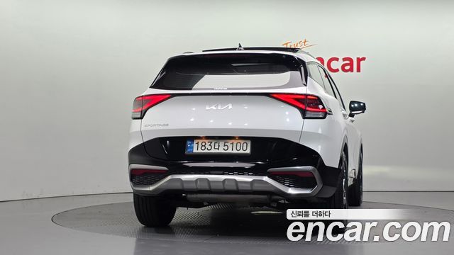 Kia Sportage (V) Gasoline 1.6 Turbo 2WD Signature 2022 — фото 4