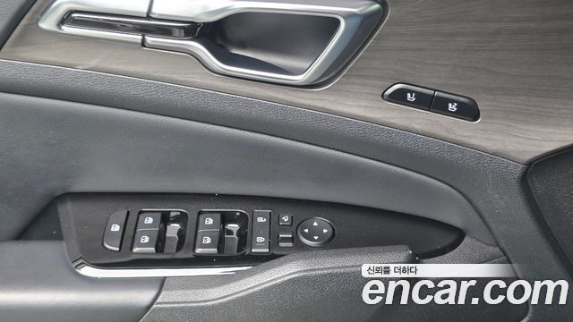 Kia Sportage (V) Gasoline 1.6 Turbo 2WD Signature 2022 — фото 12