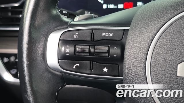 Kia Sportage (V) Gasoline 1.6 Turbo 2WD Signature 2022 — фото 15