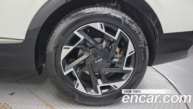 Kia Sportage (V) Gasoline 1.6 Turbo 2WD Signature 2022 — фото 21