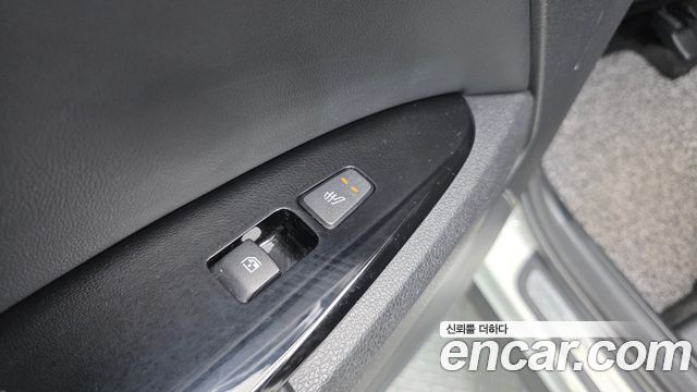 Kia Sportage (V) Gasoline 1.6 Turbo 2WD Signature 2022 — фото 30