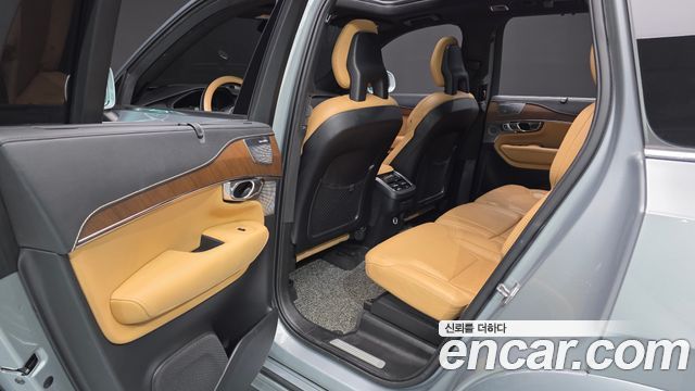 Volvo XC90 (II) T6 Inscription 2018 — фото 12