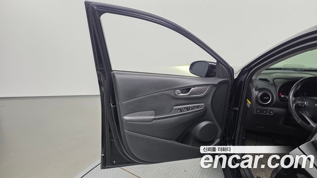 Hyundai Kona Electric Premium 2019 — фото 24