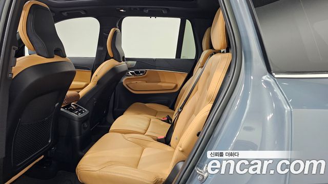 Volvo XC90 (II) T8 Ultimate Bright Hybrid 2023 — фото 26