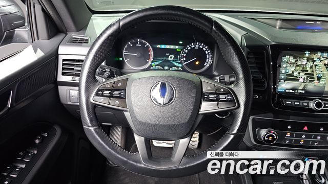 KG Mobility (SsangYong) Rexton Sports Khan Diesel 2.2 4WD Dynamic Edition (5-Link) 2021 — фото 12