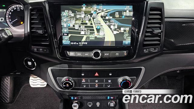 KG Mobility (SsangYong) Rexton Sports Khan Diesel 2.2 4WD Dynamic Edition (5-Link) 2021 — фото 15