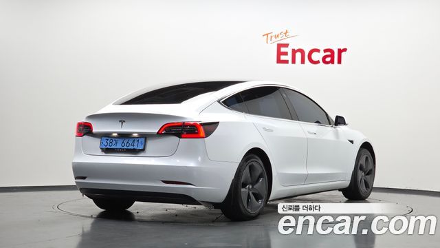 Tesla Model 3 Standard Range Plue RWD 2020 — фото 2