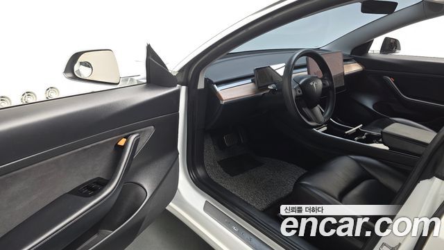 Tesla Model 3 Standard Range Plue RWD 2020 — фото 10