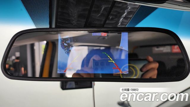 Hyundai Staria L3.5  Kinder Safety Car 11-Seater 2022 — фото 14