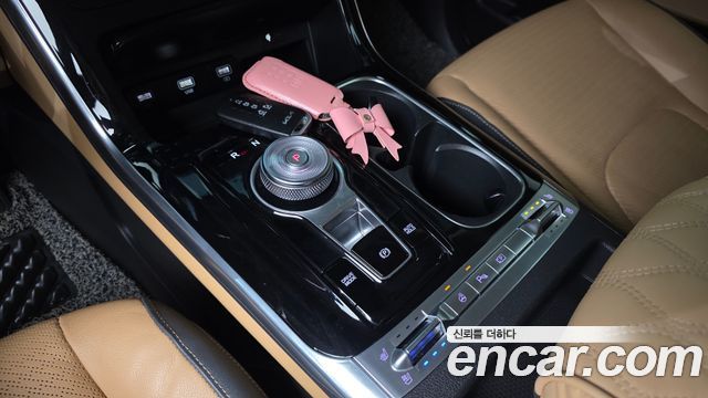 Kia Carnival (IV) Gasoline 9-Seater Signature 2023 — фото 9
