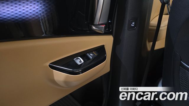 Kia Carnival (IV) Gasoline 9-Seater Signature 2023 — фото 19