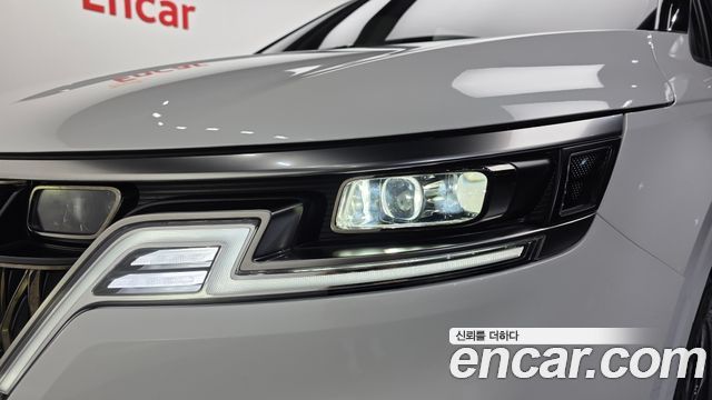 Kia Carnival (IV) Gasoline 9-Seater Signature 2023 — фото 22