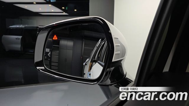 Kia Carnival (IV) Gasoline 9-Seater Signature 2023 — фото 28