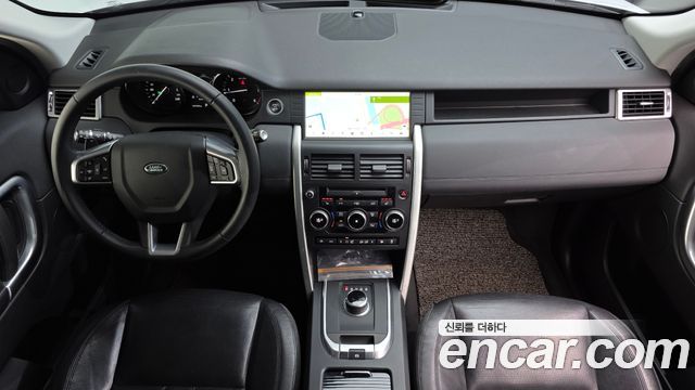 Land Rover Discovery Sport 2.0 TD4 SE 2017 — фото 7