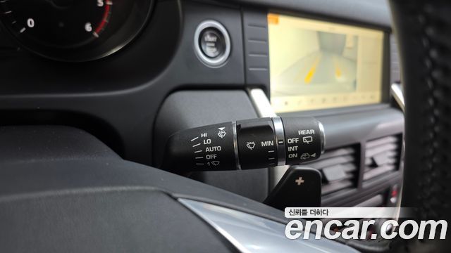Land Rover Discovery Sport 2.0 TD4 SE 2017 — фото 22