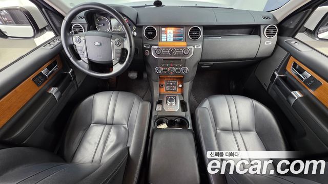 Land Rover Discovery 4 3.0 SDV6 SE 2014 — фото 7