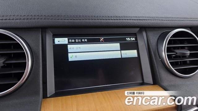 Land Rover Discovery 4 3.0 SDV6 SE 2014 — фото 16