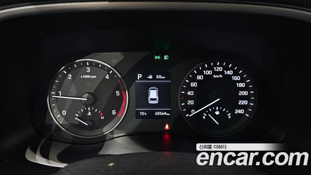 Hyundai Tucson Diesel 2.0 2WD Premium 2019 — фото 8