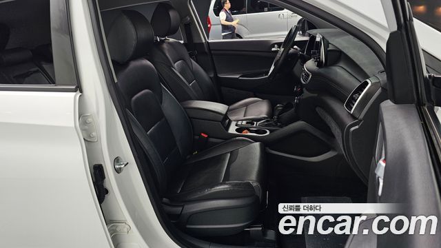 Hyundai Tucson Diesel 2.0 2WD Premium 2019 — фото 11