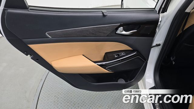 Kia K7 Premier 2.5 GDI Noblesse 2020 — фото 25